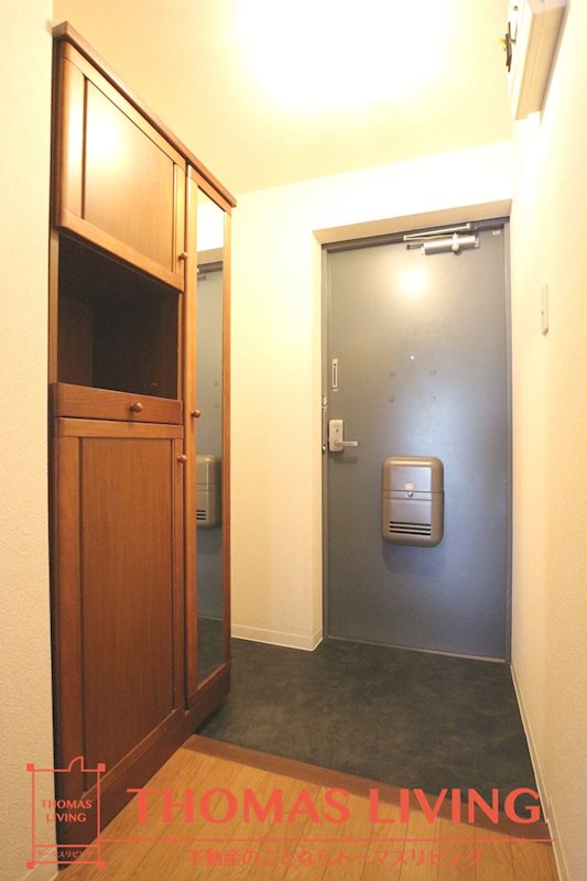 サンローゼ本城東 玄関
