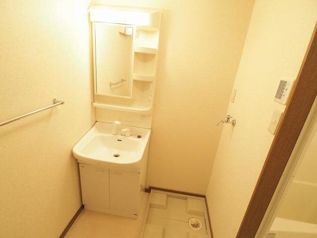 シャトー長尾 洗面所