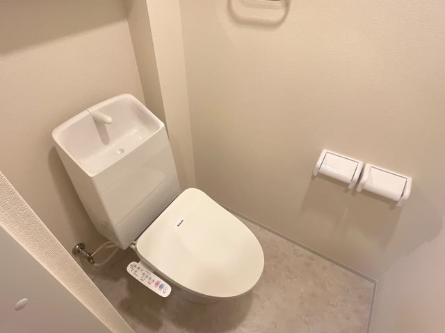 シャルマン・東鳴水 トイレ