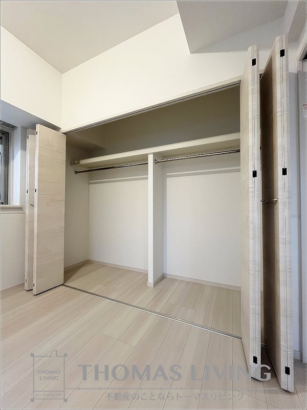 TGボナール浅川台 B棟 収納