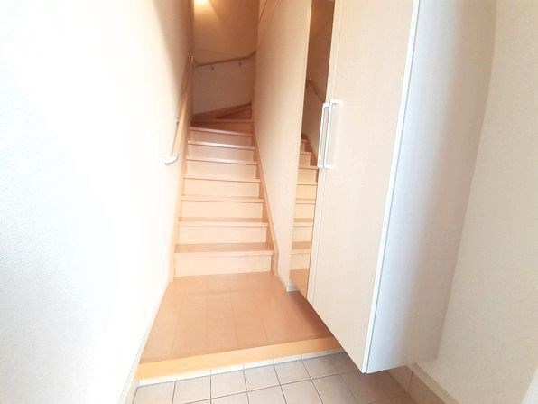 サンデリアーナⅡ　B棟 玄関