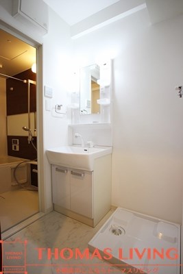 THE SQUARE Club Residence 洗面所