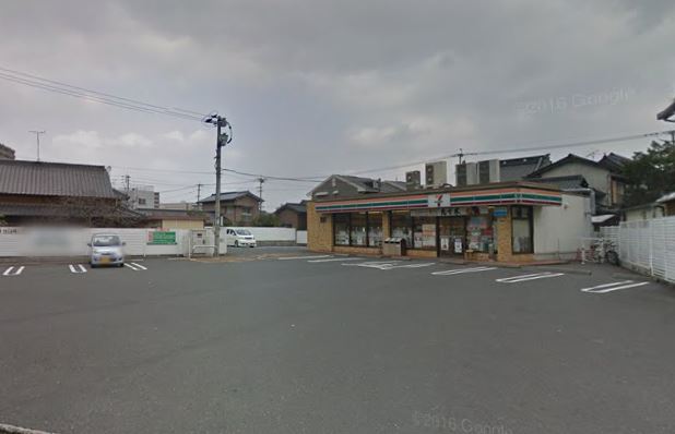 グランディ下曽根 コンビニ