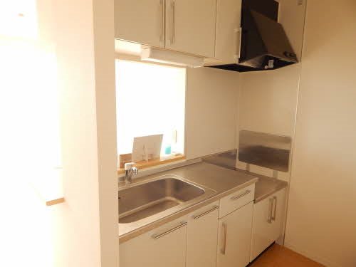 ヴィラシャーメゾン行橋プリモ キッチン