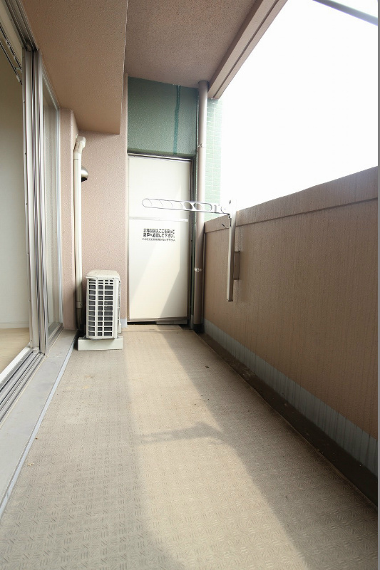 ウイングス三萩野 ベランダ