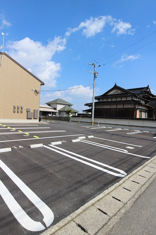 ベルタ7 駐車場