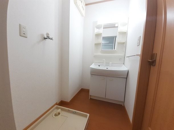 ヴィラ・サンライズ　A棟 洗面所