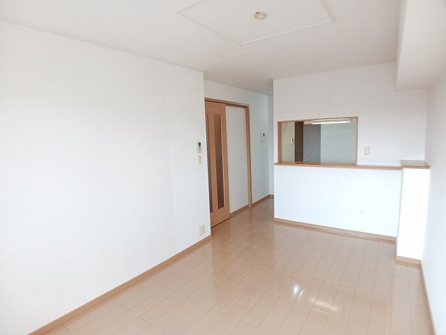 メイユール北泉Ⅱ　B棟  リビング