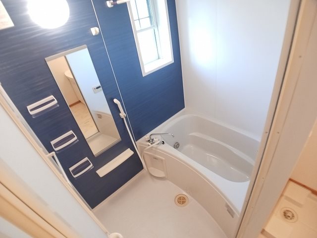 メイユール北泉Ⅱ　B棟  風呂画像