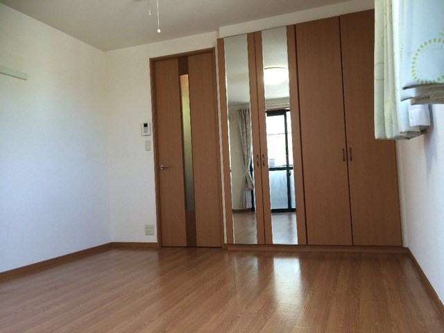 グローリアス行橋Ⅲ ベッドルーム