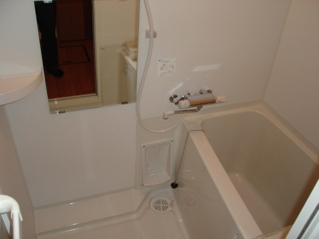 グローリアス行橋Ⅲ 風呂画像