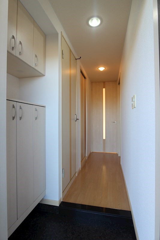 アンジュ・フォンティーヌ 玄関