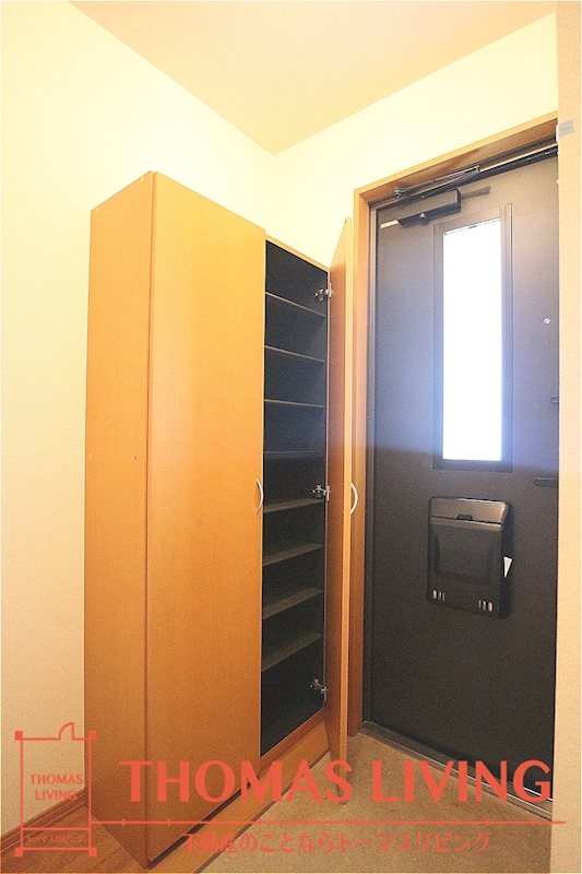 アスティオス・洞南 A棟　  玄関