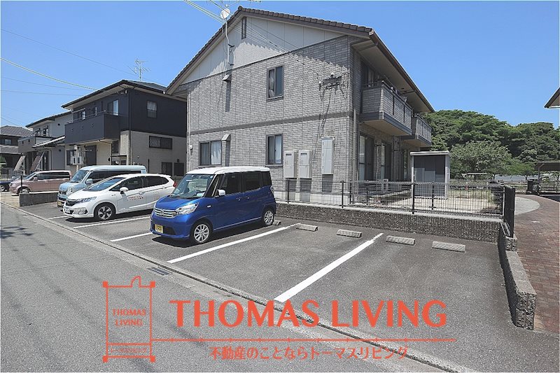 アスティオス・洞南 A棟　  駐車場