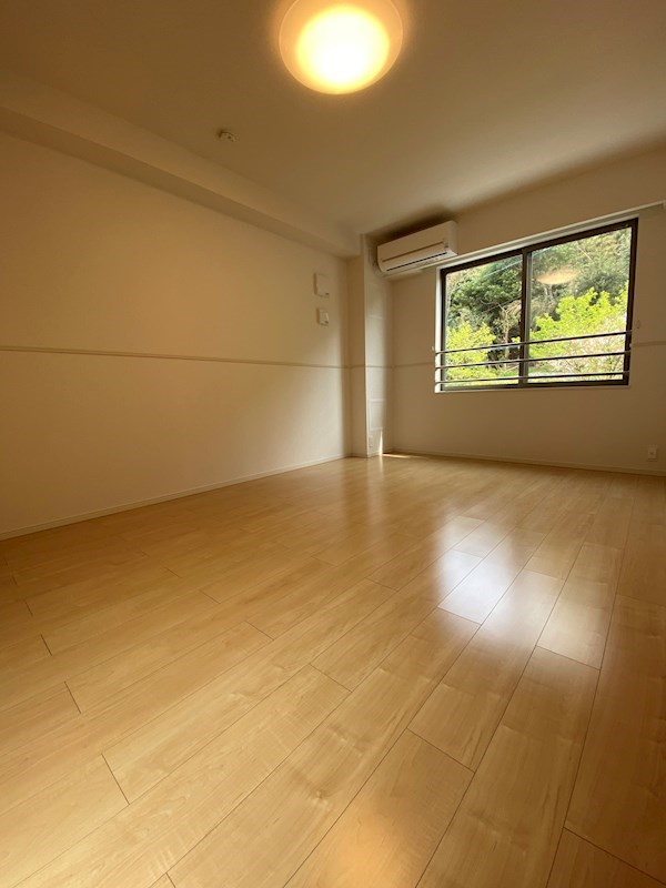 ヴィラルーチェ 　A棟 ベッドルーム