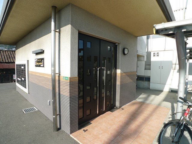 グレイスガーデン岬の山 エントランス