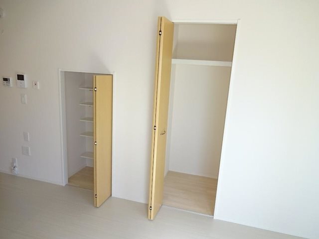 パルティール C棟  収納