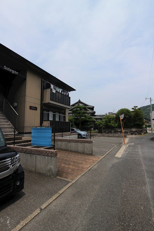 エスポワール 駐車場