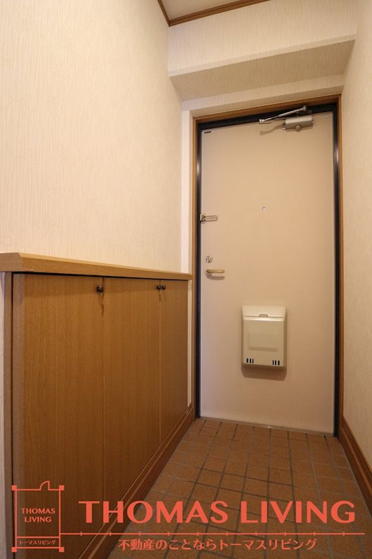 エクセレント本城 玄関