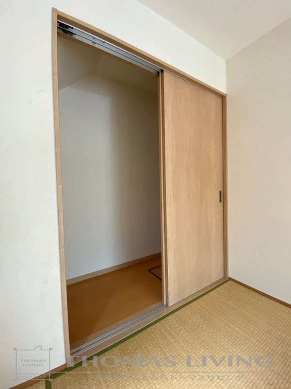 クルーズ菅原A棟 収納