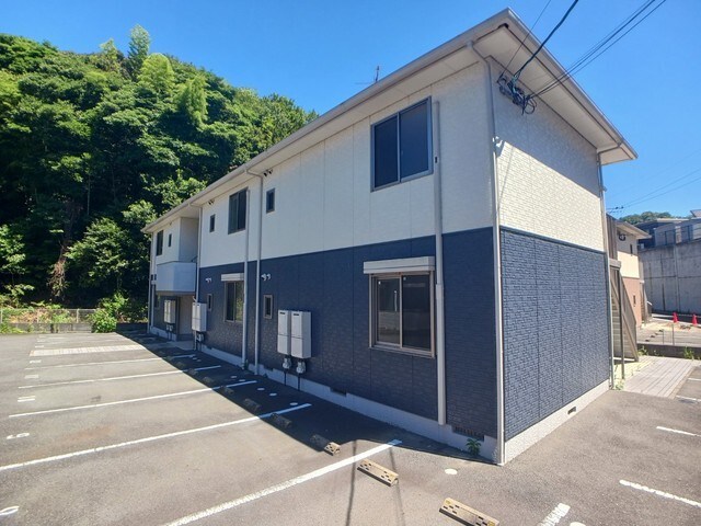 ヴィラ響B 外観
