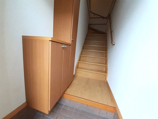 アンジュ・ヴィラ　Ｄ棟 玄関