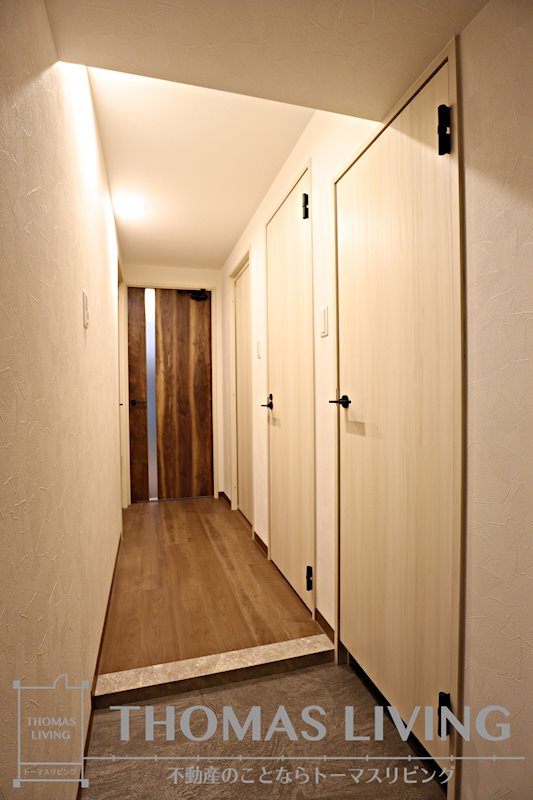 アースコートＹ’sシティ室町 玄関