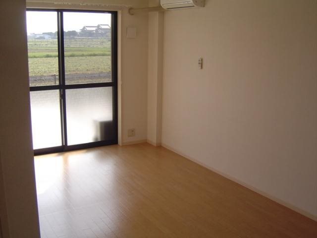 アンジュ・フォンティーヌ リビング