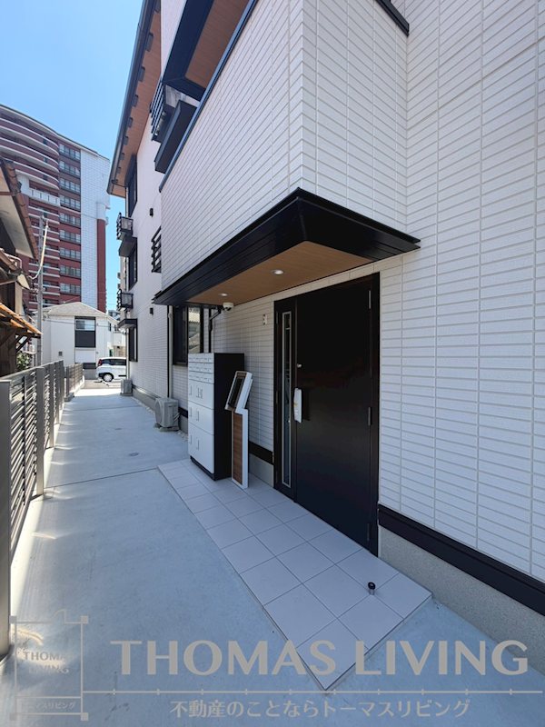 D-ROOM原町 エントランス
