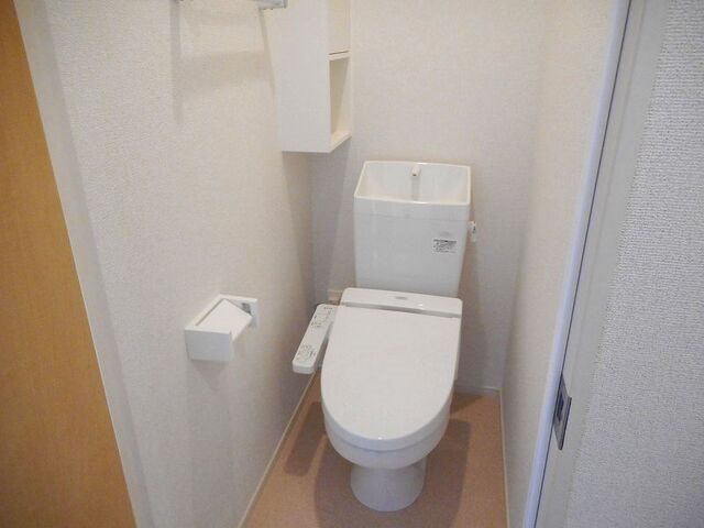 フォルトゥーナＡ トイレ