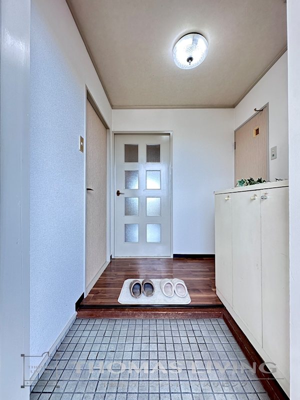 シャルム明石Ⅱ  玄関