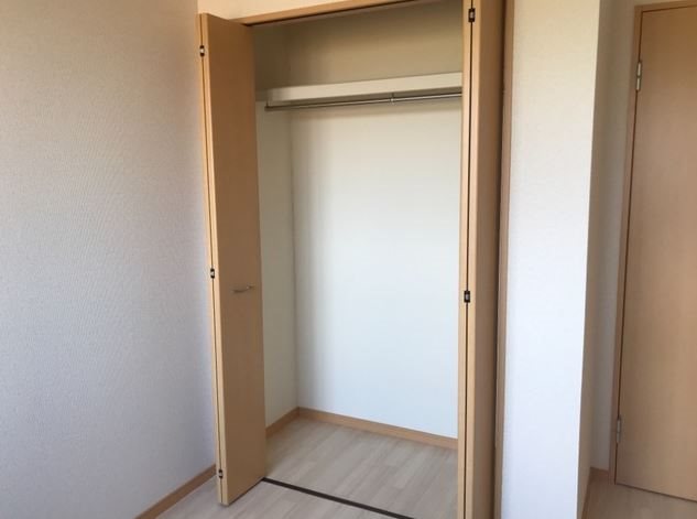 メゾンアシューレ 収納