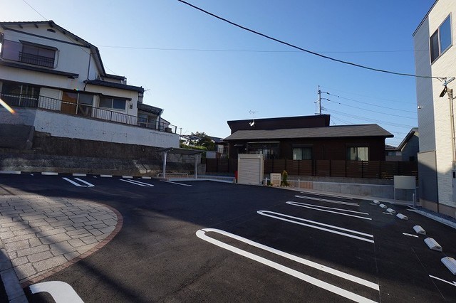 メゾンド・エル 駐車場