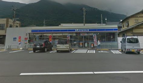 ラフィーネ上葛原 コンビニ