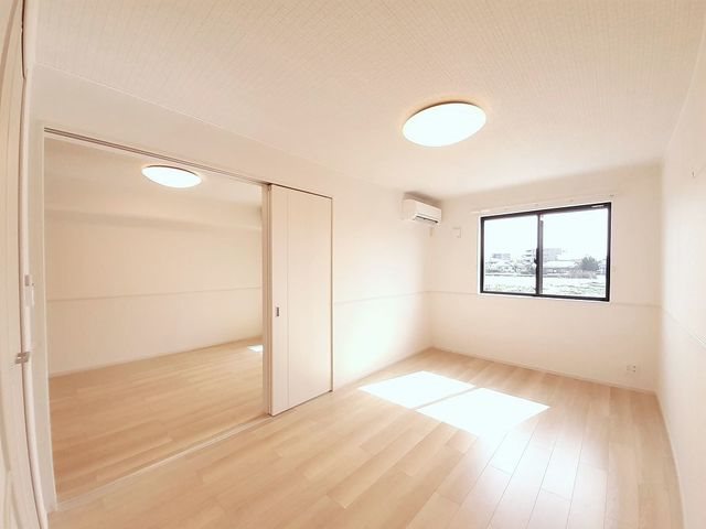 フェニックスヴィラ　B棟 ベッドルーム