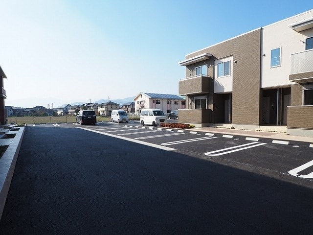 コスモス　A 駐車場