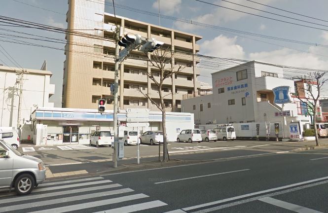 D-ROOM鷹の巣 コンビニ