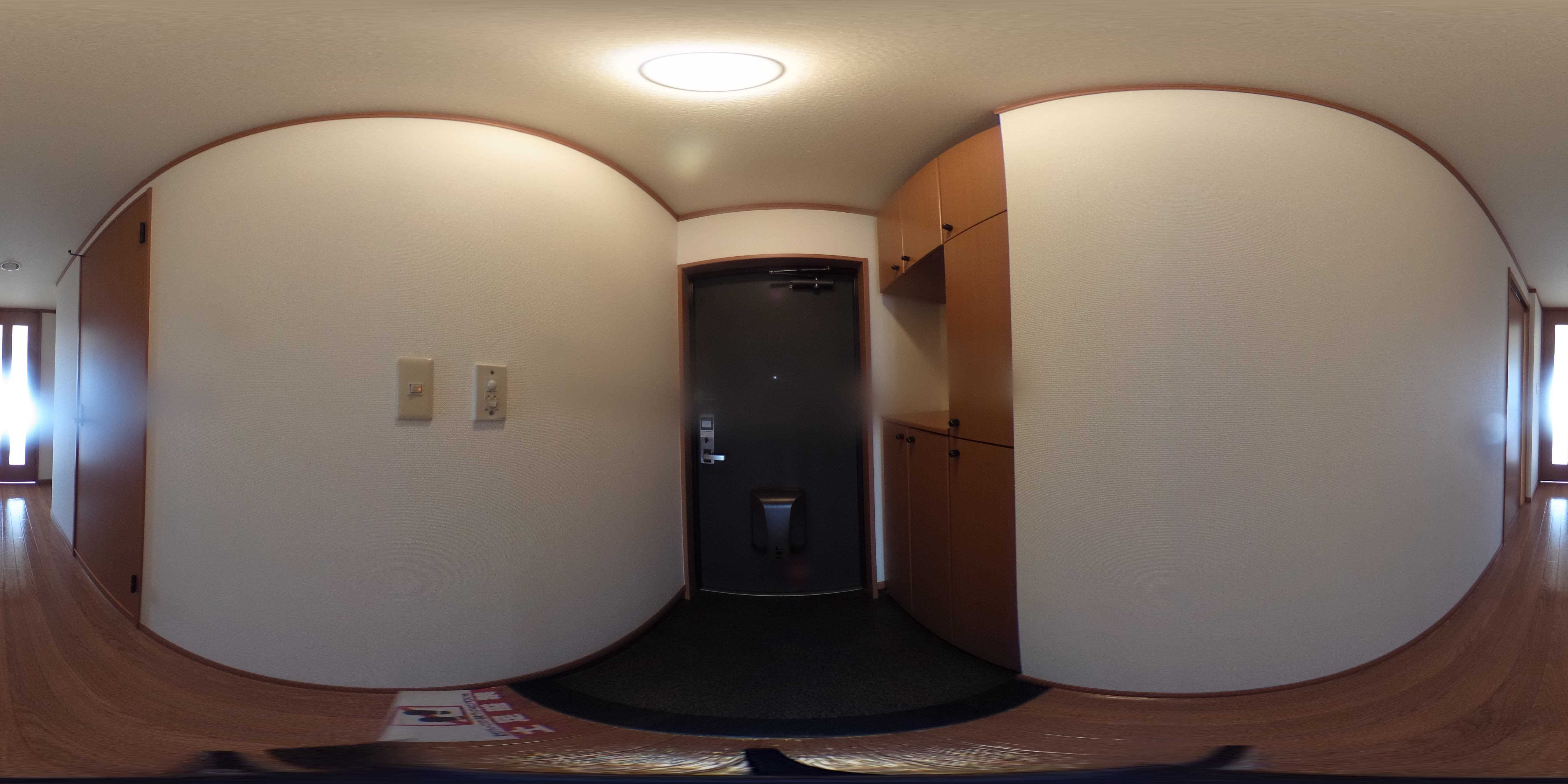 グランド・ソレーユ  玄関