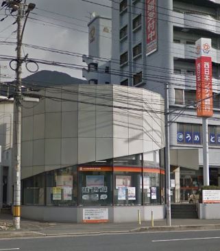 アミティエ安部山  銀行