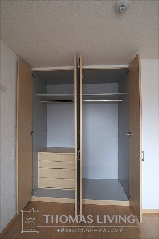 Slow Hand弐番館  収納