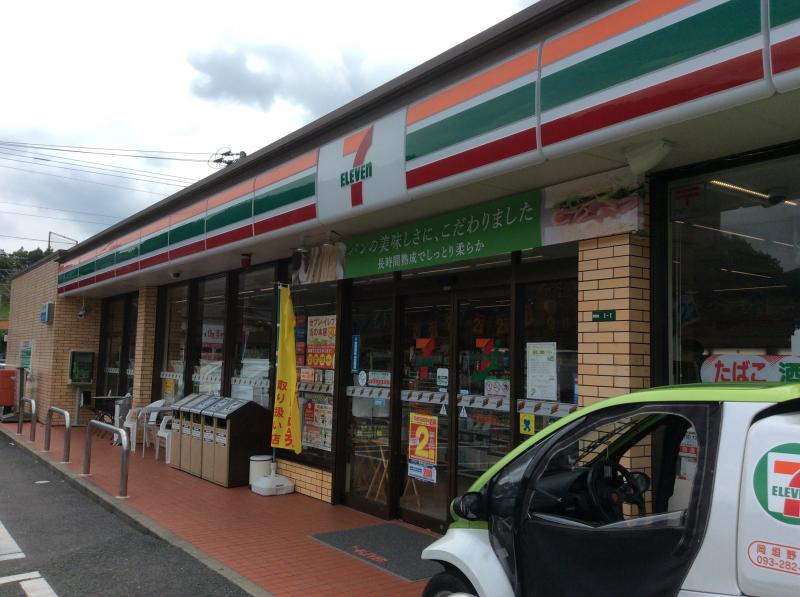 ルシオーレ コンビニ