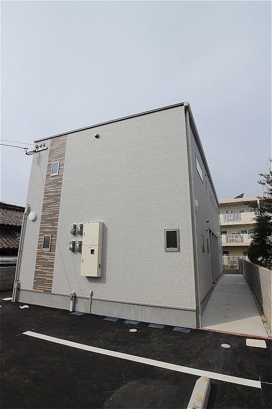 クレイン上葛原 外観
