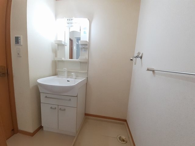 メイユール北泉　A棟 洗面所