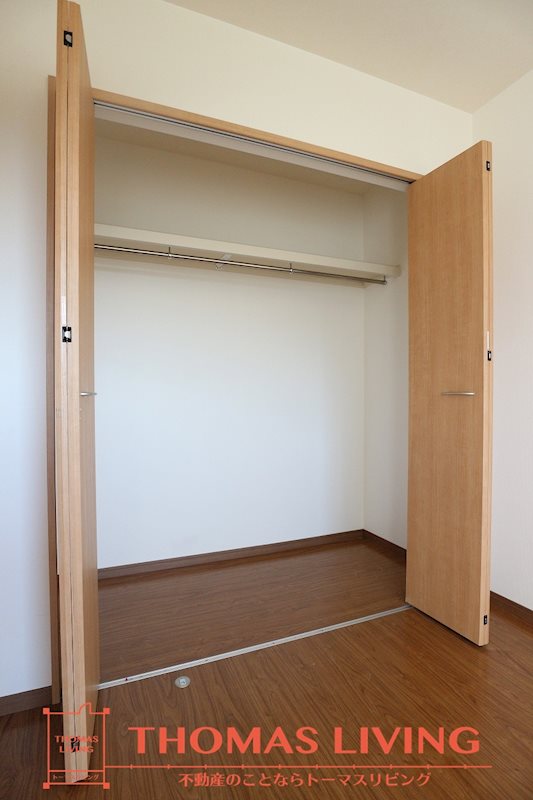 ヴィエラ中間 B棟  収納