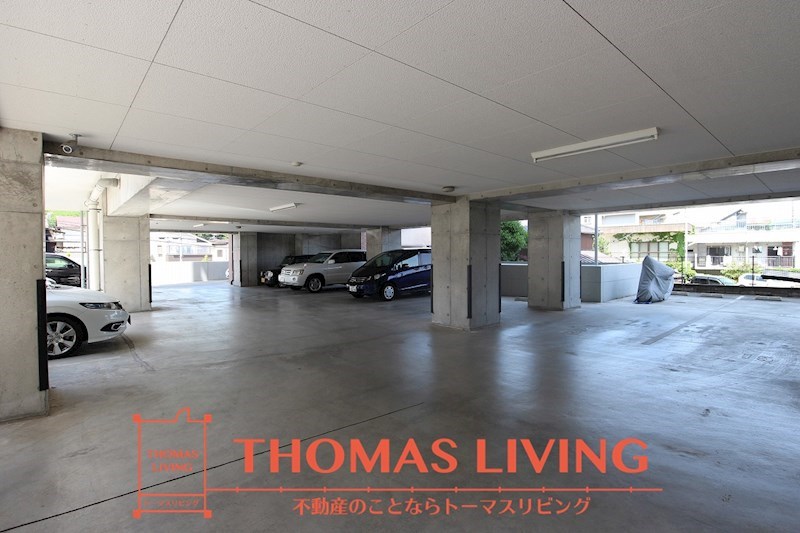 リオグランデ八幡 駐車場