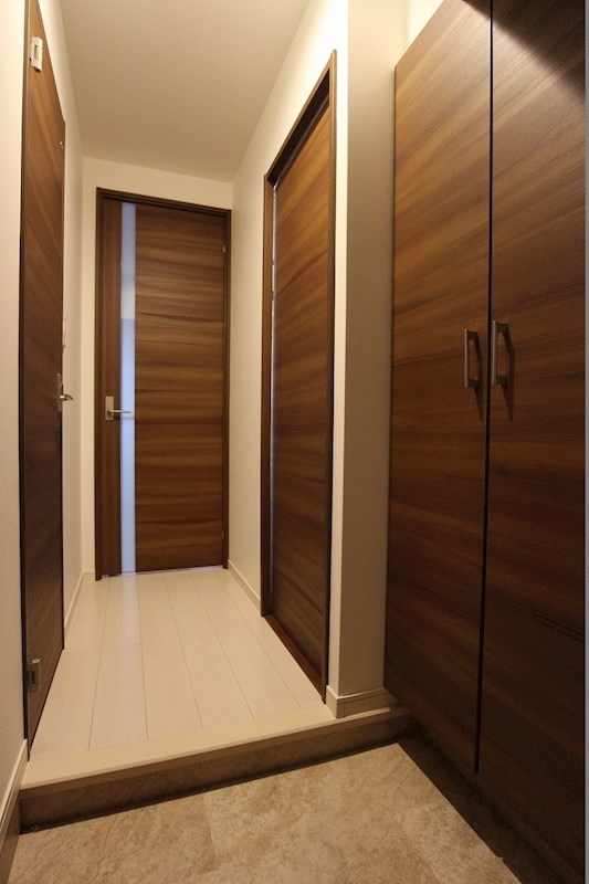 THE SQUARE Grand　Residence 玄関