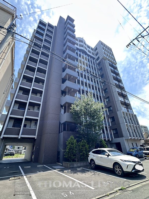 THE SQUARE Grand　Residence 駐車場