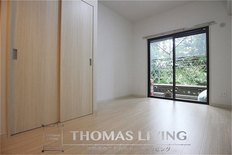 ウィングス西神原 リビング