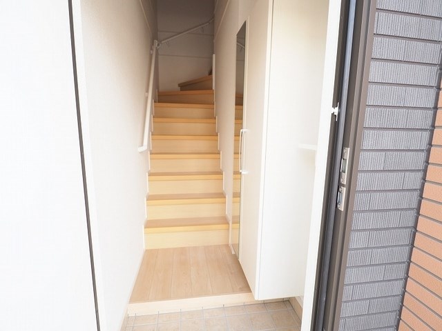 コスモス　A 玄関
