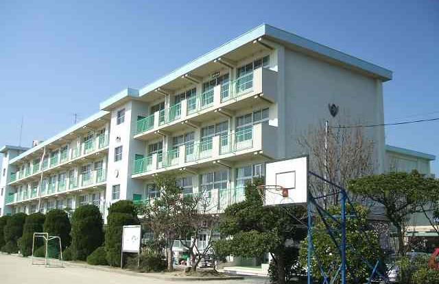 福岡県北九州市八幡西区引野１丁目 小学校